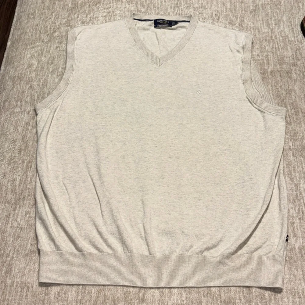 Men's XXL Nautica Oatmeal sleeveless sweater vest V neck - Picture 1 of 6
